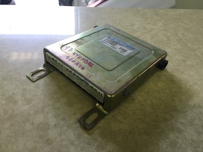 1997 HYUNDAI SONATA OEM ENGINE COMPUTER BOX 39110-33365