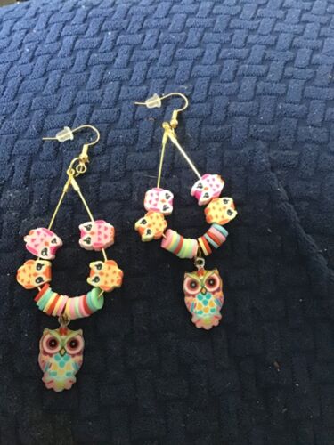 Mixed jewellery styles. - Picture 10 of 19
