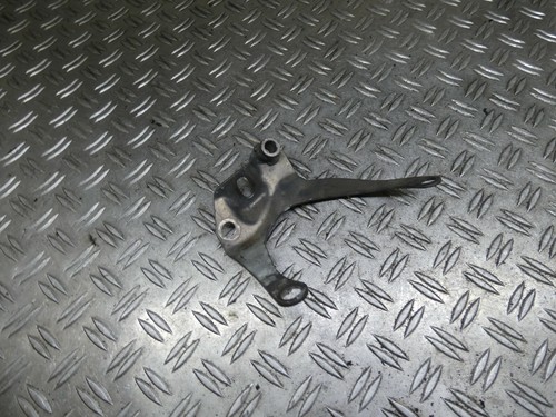 BMW 1er F20 8604854 Halter Katalysator  BJ.2013