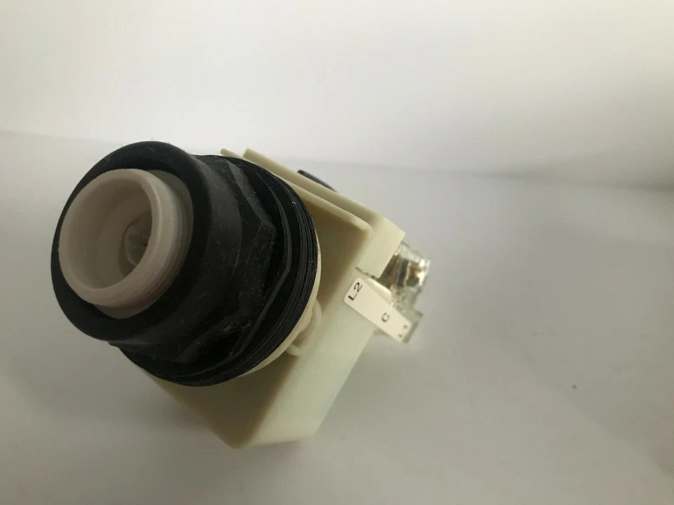 Square D 9001SKT1 Pilot Light Push Button - Image 2 of 4