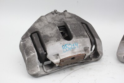 ✓ 07-13 BMW E90 E91 E92 E93 335i 335xi Front Brake Caliper Set 57