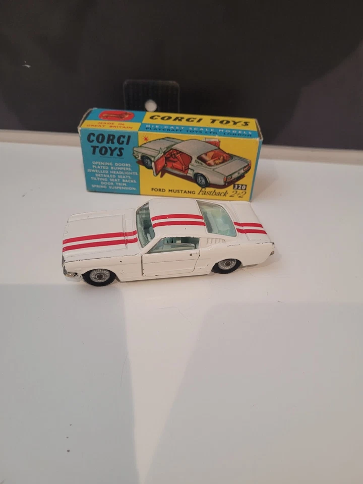 Corgi 325 Ford Mustang Fastback 2+2 In Original Box - Good Vintage 1960s Model - Image 3 of 4