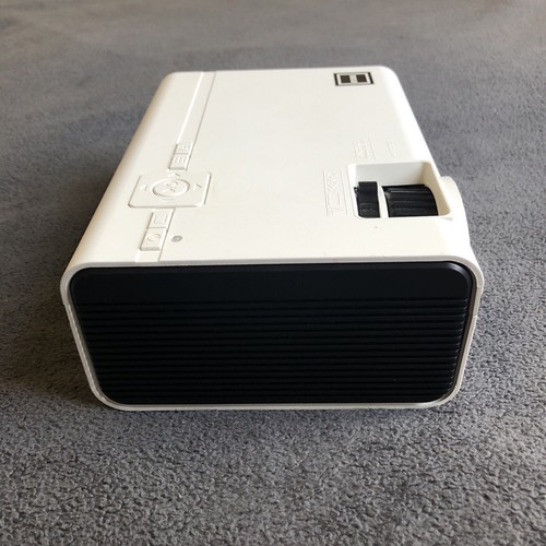 RCA RPJ136 Home Theater Projector 2200 Lumens 1080p HDMI VGA w/ Adapter - WORKS - Picture 4 of 9