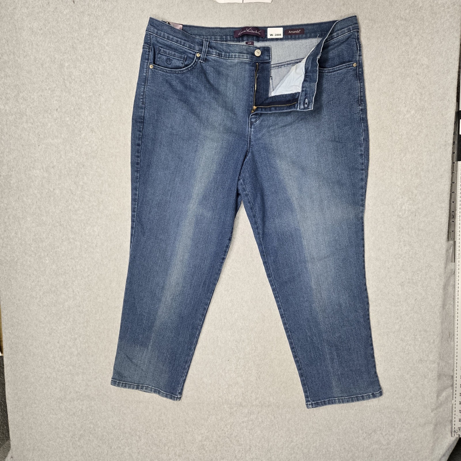 20w Short Blue Denim Ankle Amanda Tapered Nwt