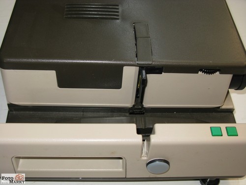 Leitz Diaprojektor Pradovit 253 Projektor Autofokus Objektiv Colorplan CF 2,5/90 - Bild 2 von 6