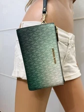 Michael Kors Jet Set Travel LG DoubleZip Wristlet Wallet Green Moss Multi