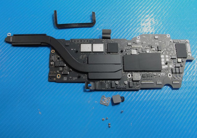 Apple MacBook Pro A2338 13'' 2020 M1 8GB/256GB Logic Board