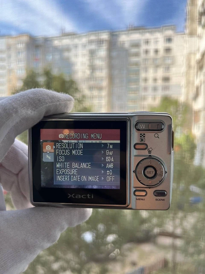 Sanyo Xacti VPC-S70 Compact Y2K Digital Camera 7,1 mp TESTED - Image 3 of 4