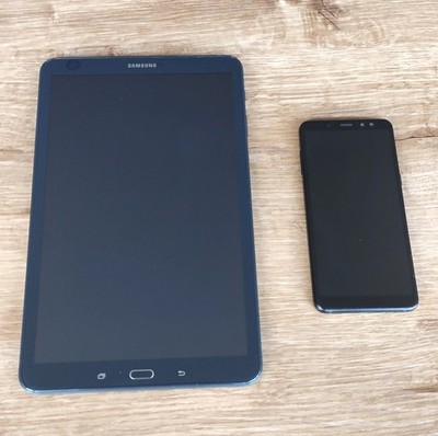 Samsung Galaxy Convolut - Smartphone A8 und Tablet A 10.1