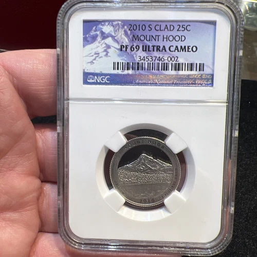 2010-S CLAD quarter MOUNT HOOD National Park. NGC PF69UC