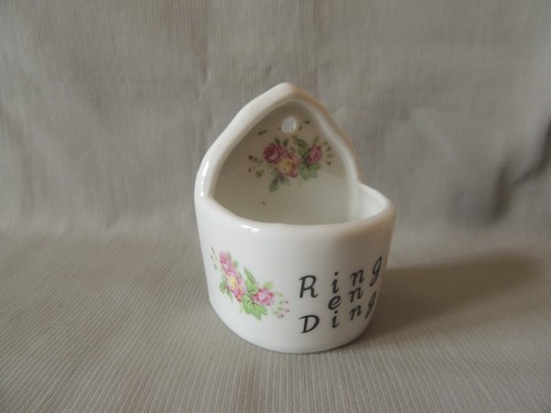 Vintage Ceramic ring holder