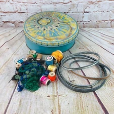 vtg notions spools of tread metal hoops in old tin 