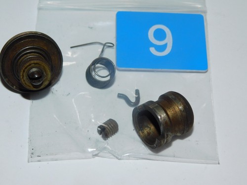 G7B Singer Model 66 Treadle 1916 Sewing Machine Original PARTS ONLY - Discounts - Picture 25 of 67