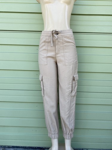 NEW ZARA WOMAN BEIGE CARGO TROUSERS 