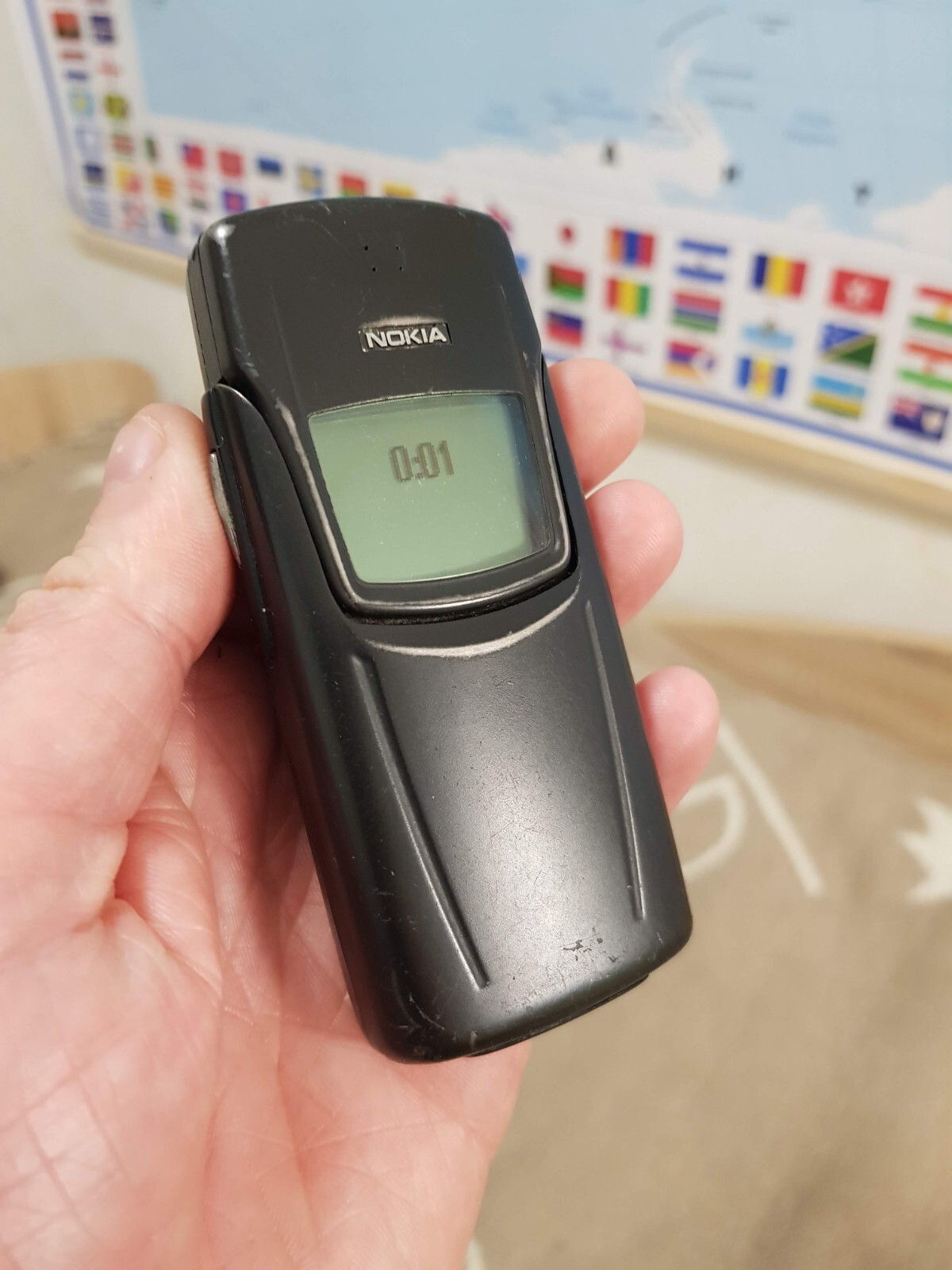 Nokia 8910
