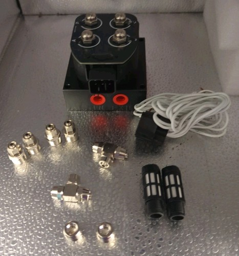 12V Air Ride Suspension Manifold - 1/4 NPT, With 4-Valves