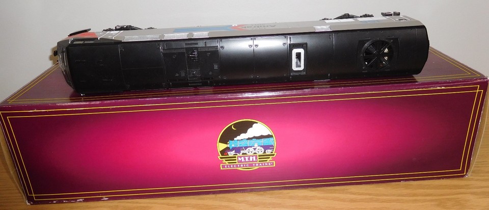 MTH 20-20303-1e Amtrak Genesis Diesel Engine #156 40th Anniversary O ...