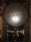 VINTAGE GRISWOLD NO.6 CAST IRON SKILLET SMOOTH BOTTOM 699