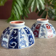 Hand painted couple s rice bowls Takanoyama do red blue large and small pair of