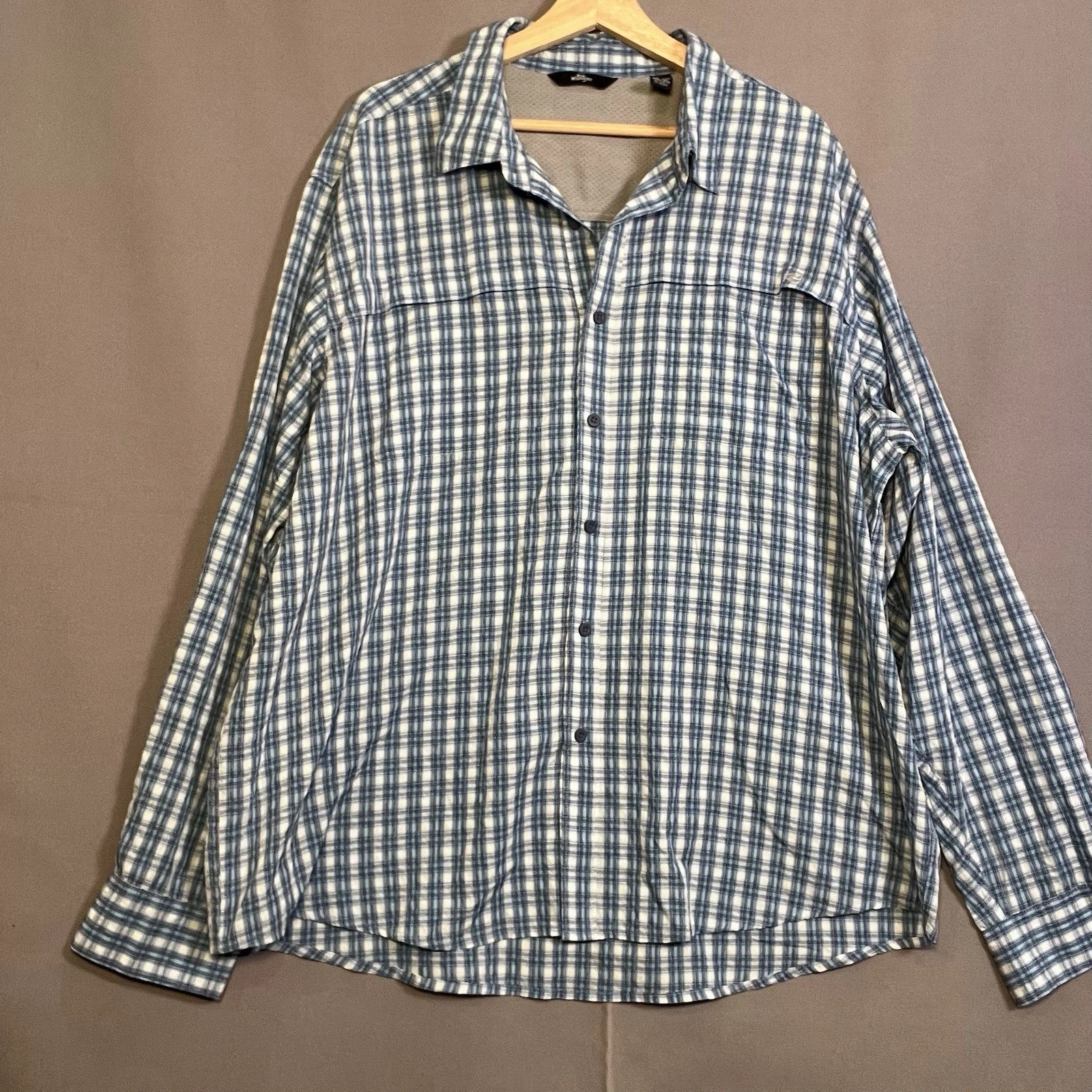Wrangler Men's Long Sleeve Plaid Outdoor MoistureWicking Lightweight Plaid Sz2XL