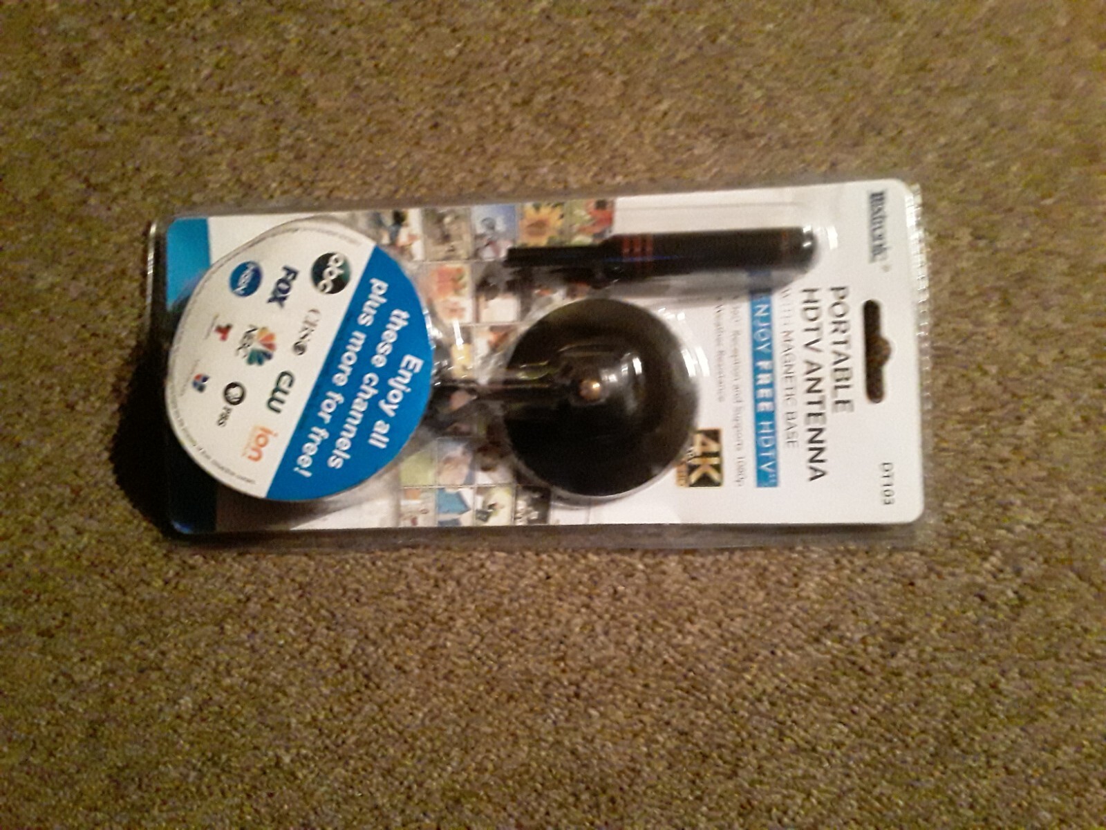 Luxtronic DT103 Magnetic Base Digital HDTV Antenna