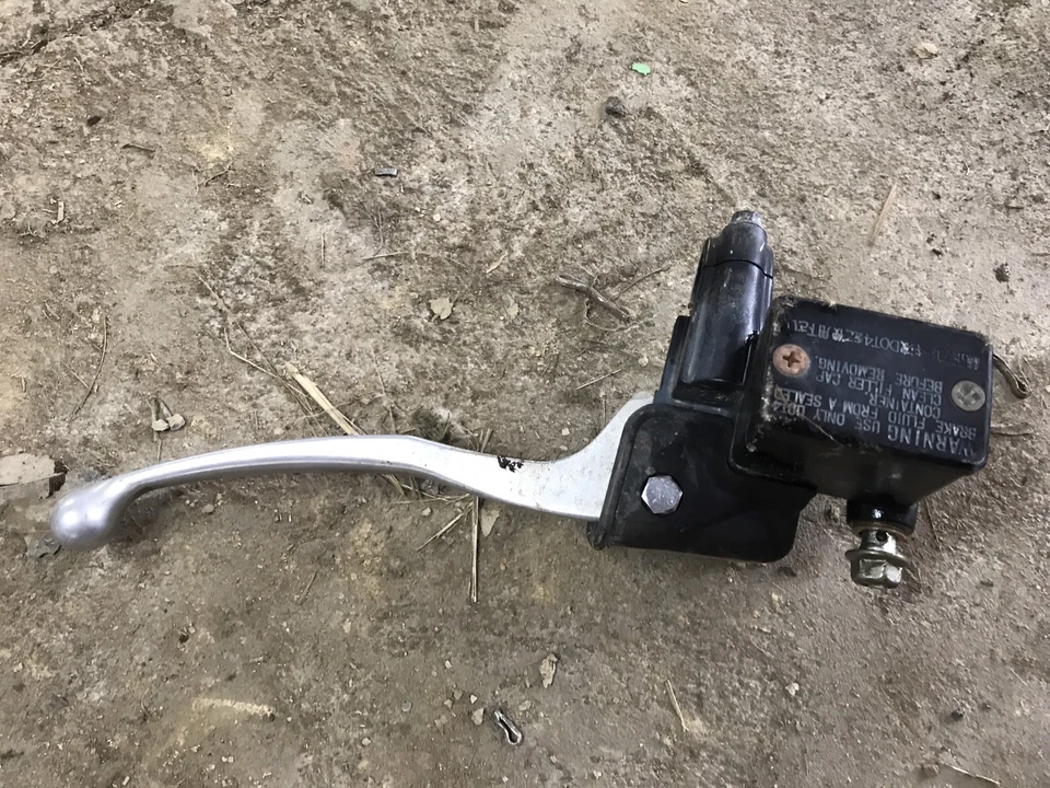 2008 grizzly 700 4x4 Front Brake Master Cylinder An Lever - Изображение 3 из 4