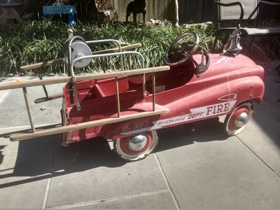 jet flow drive fire truck pedal car