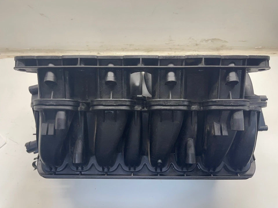 OEM 2006 2007 2008 2009 2010 BMW 650I X5 4.8 Intake Manifold 7531618 - Image 2 of 4
