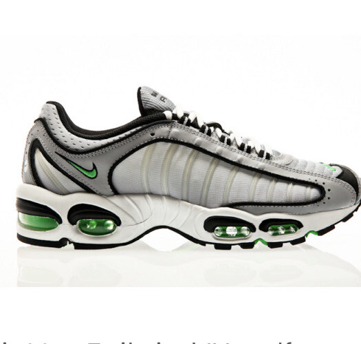 nike tailwind iv green