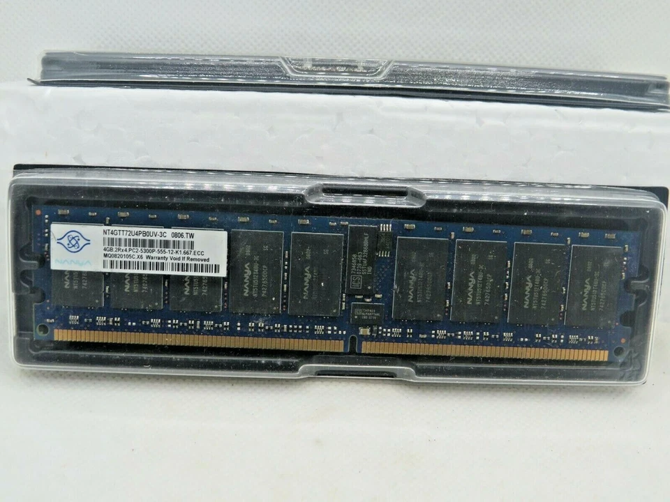4 x Nanya Dual Rank Memory Module NT 4GTT72U4PBOUV-3C 4GB Untested - Image 3 of 4