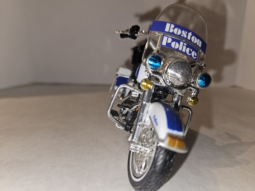 Set Of 3 PoliceMotorcycles Harley Davidson Of Us . Maisto 1:18 Scale Ex. cond. - Picture 13 of 18