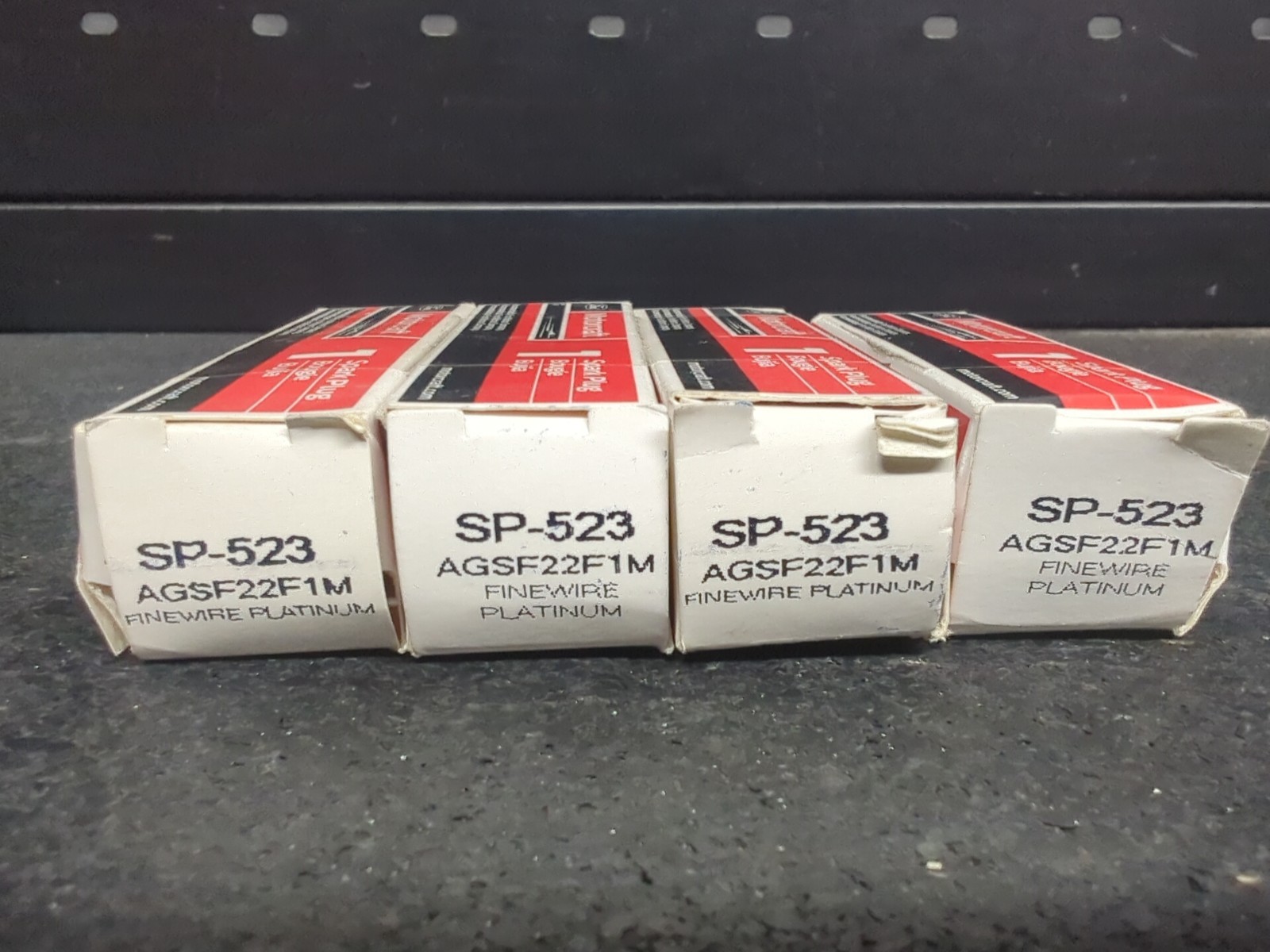 Set of 4 - NEW Genuine Ford Motorcraft SP-523-X Platinum Spark Plugs AGSF-22F-1M