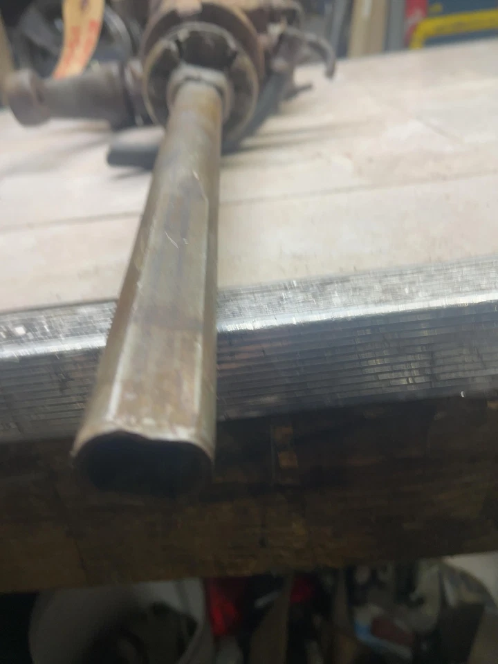 1992-1993 BUICK ROADMASTER 92-94 CAPRICE Power Steering Gear box OEM - Image 2 of 4