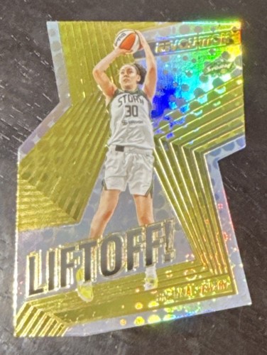 Breanna Stewart #9 2022 Panini Revolution WNBA Liftoff card