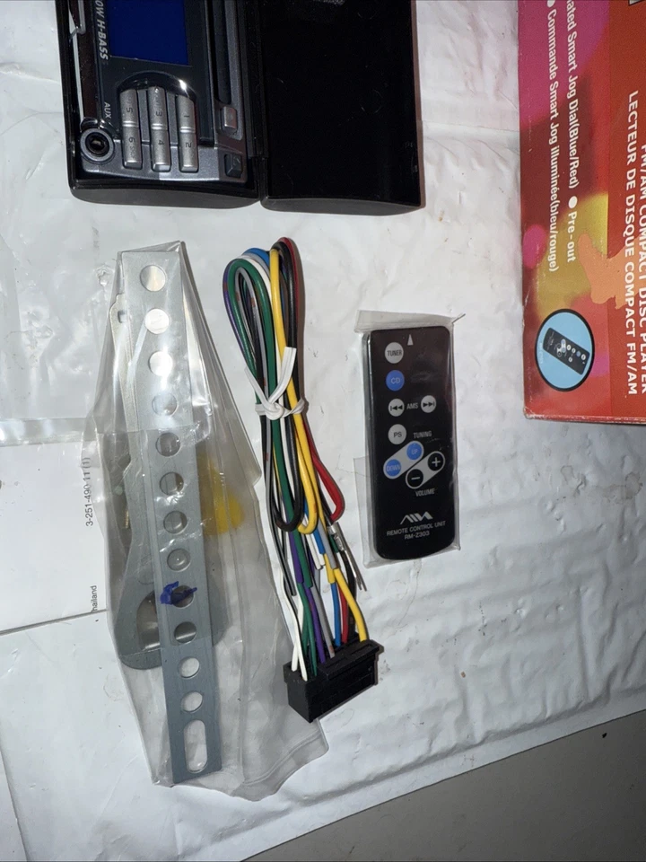 REPRODUCTOR DE CD FACIAL DESMONTABLE AIWA CDC-X437 FM/AM NUEVO Foto 4 de 4