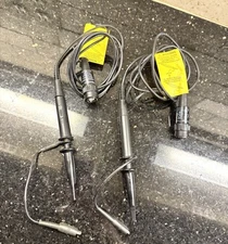 2 Tektonix P2220 200 Mhz Oscilloscope Voltage Probes