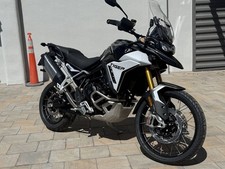 2025 Triumph Tiger 900 Rally Pro Carbon Black / Sapphire Black 