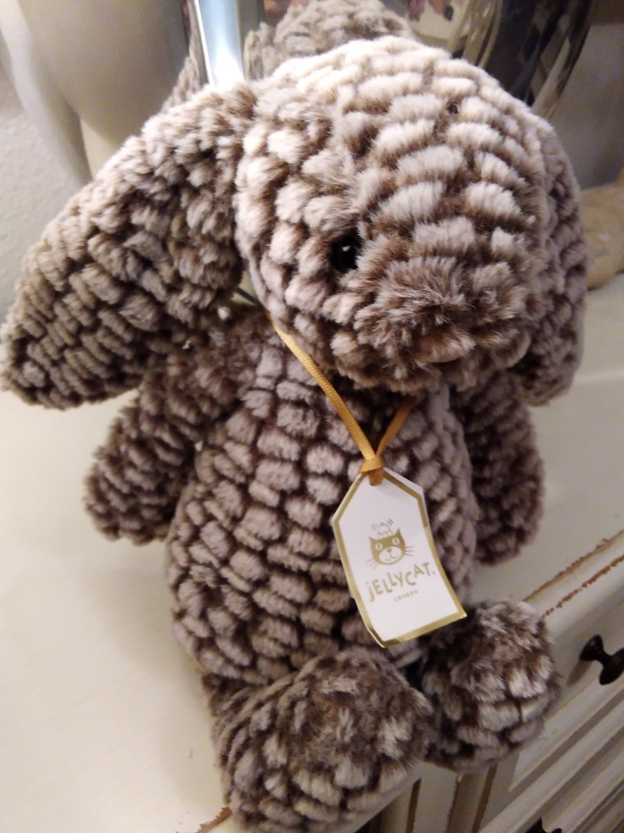 ぬいぐるみ  Bashful Luxe Bunny Pine NWT Jellycat Bashful Luxe Bunny PINE Medium Authentic | eBay