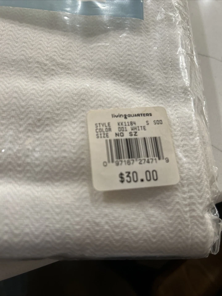 Living Quarters 60" X 84” Herringbone White Machine Washable Table Cloth Vintage - Image 3 of 4