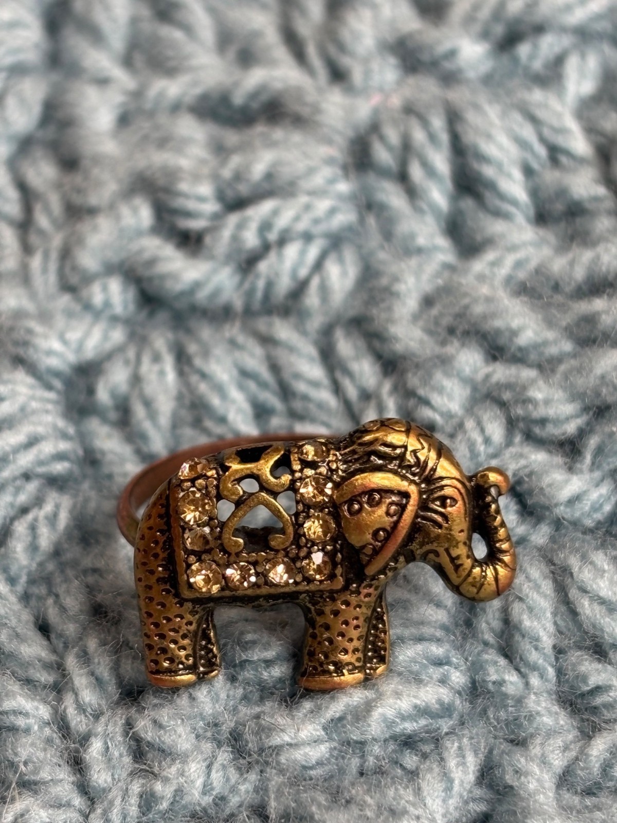 Goldtone Elephant Ring Adjustable Rhinestones - image 5