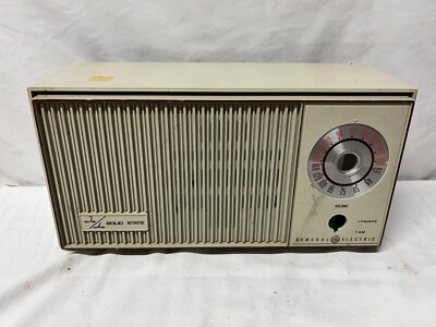 ANTIQUE RARE GENERAL ELECTRIC UNKNOWN MODEL TRANSISTOR RADIO CABINET FOR PARTS