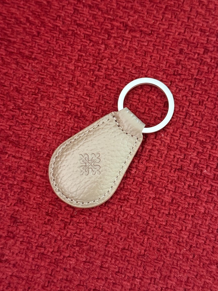 Patek Philippe Calatrava Emblem Keychain – Étoupe | Exclusive
