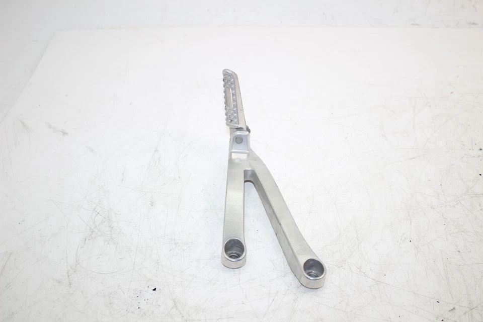 Clavija de pasajero trasera izquierda 08-10 Honda Cbr600rr 50760-MFJ-D00 Foto 2 de 4