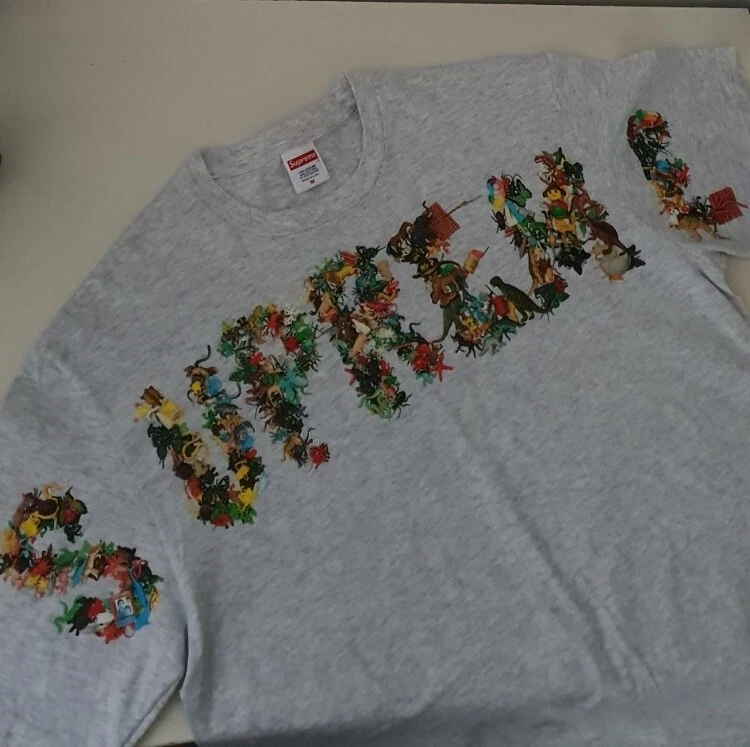 T Shirt Pile Supreme SS21 Taille M Moyen Gris Cendre Grand Logo