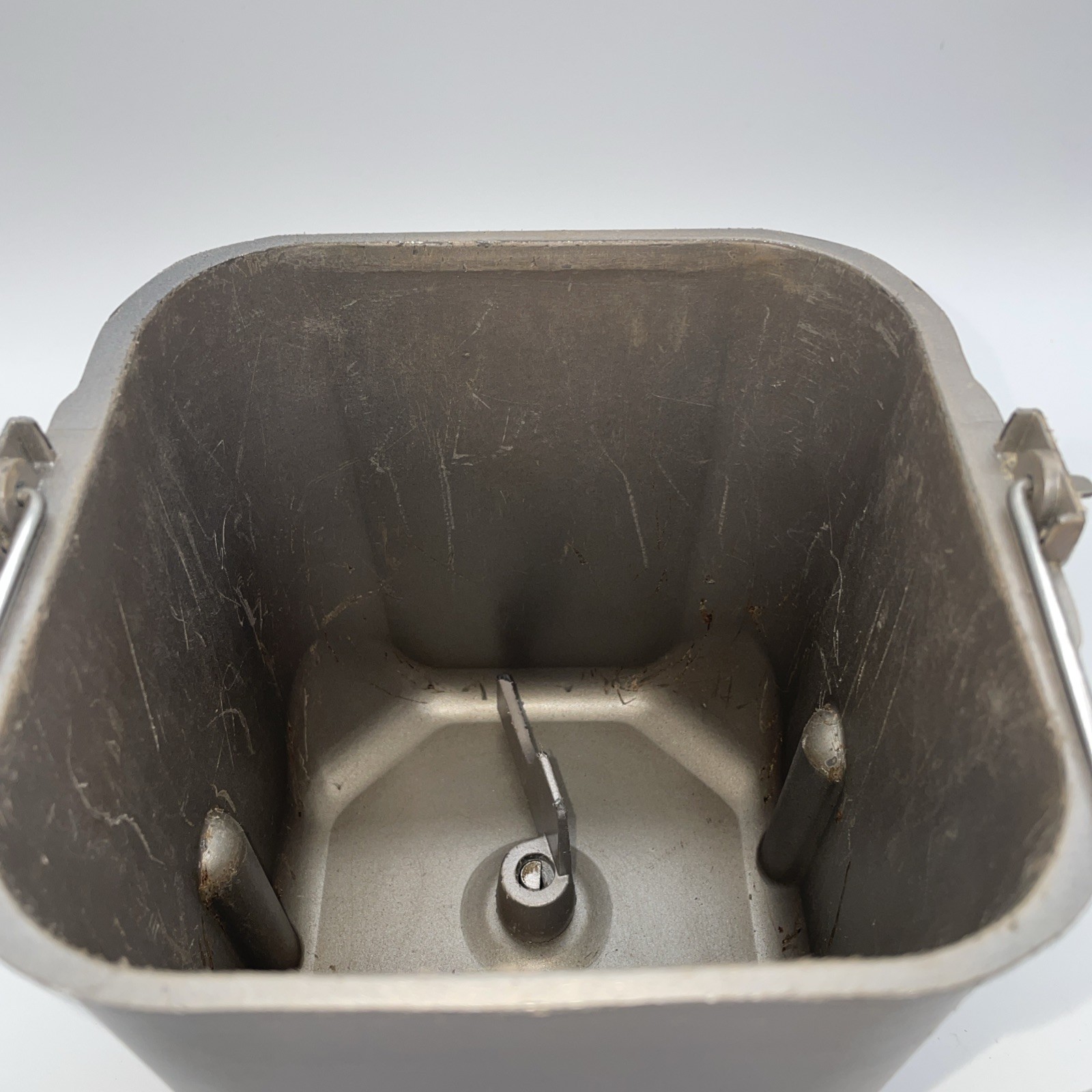 Oster Deluxe Bread And Dough Maker Model 4811 Counter Top  Bread Maker Machine 