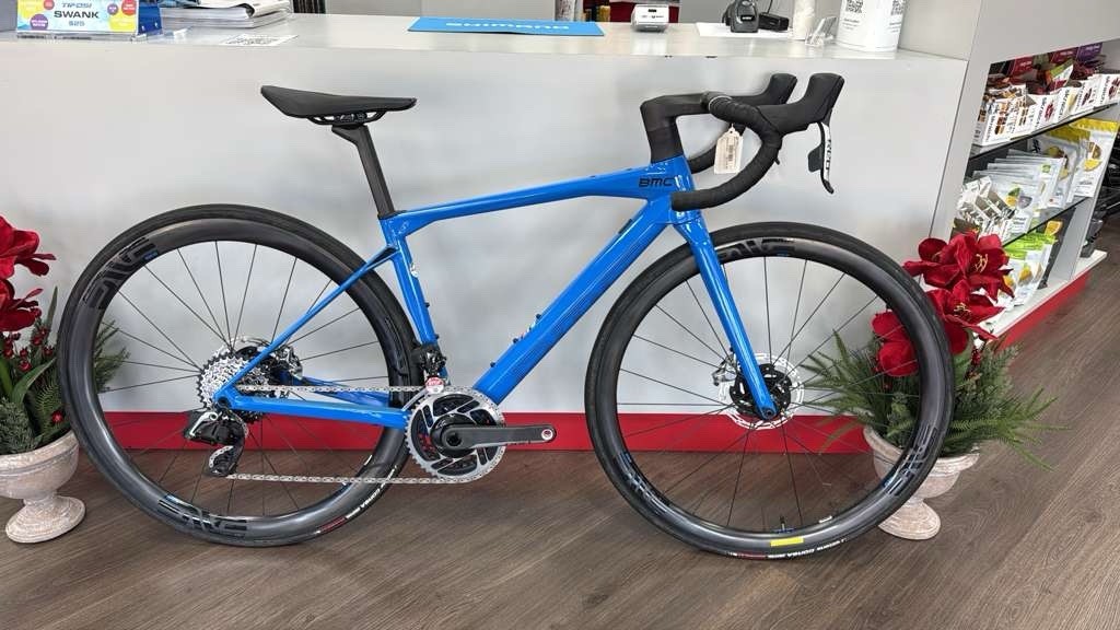 BMC Roadmachine 01 Two Size 47 Retail 13k