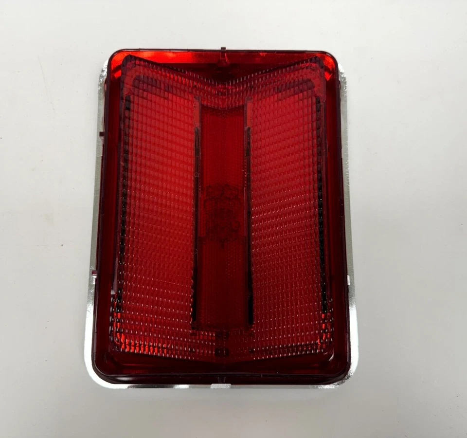 1977 Chrysler Cordoba задний задний фонарь объектив 4186044 новый из старых запасов. - Изображение 4 из 4