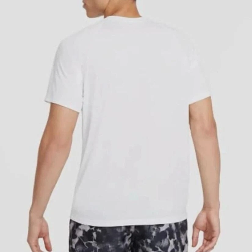 Nike Men's XXL Short Sleeve Dri Fit UPF 40+ White Hydroguard Swim Tee - New