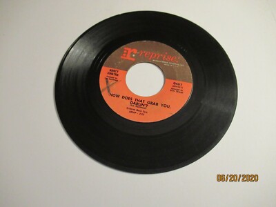 Nancy Sinatra: How Does That Grab You Darlin' / 45 Rpm 1966