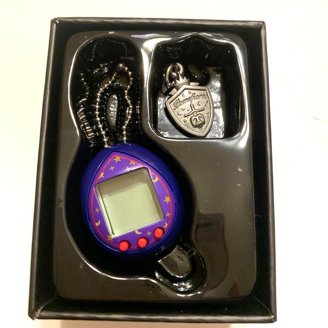 Disney Twisted Wonderlandたまごっち Disney Twisted Wonderland Tamagotchi Twistetchi IGNIHYDE